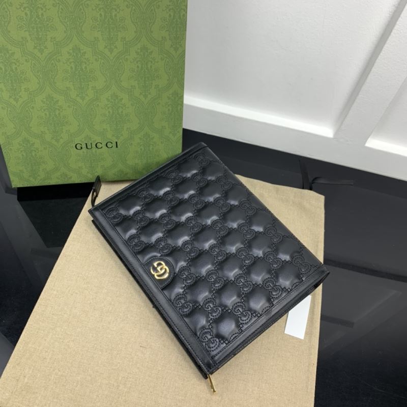 Gucci Clutch Bags